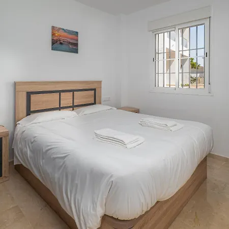 Small Oasis 2368 Sea & Sun Manilva